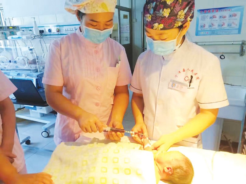 马山县妇婴监护型护送